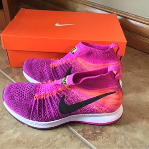 Nike Zoom Pegasus All Out Flyknit Size 6.5Y